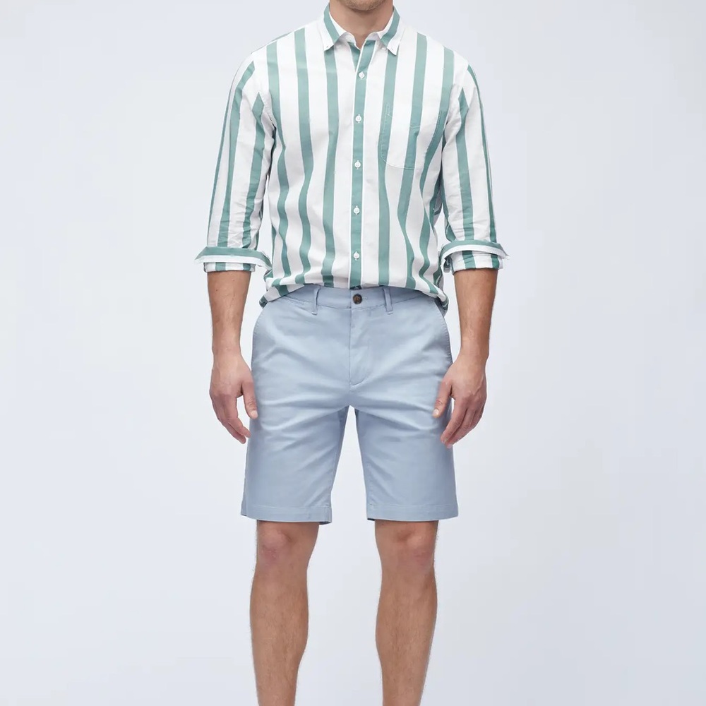 Stretch Lightweight Chino Shorts
Soft Grey, Slim